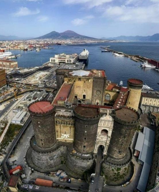 Napoli&Love Apartment Bovio Centro Storico Exteriör bild