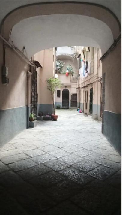 Napoli&Love Apartment Bovio Centro Storico Exteriör bild